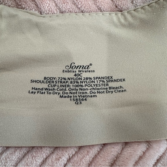 Soma Enbliss Wireless Bra 40C - Picture 3 of 3